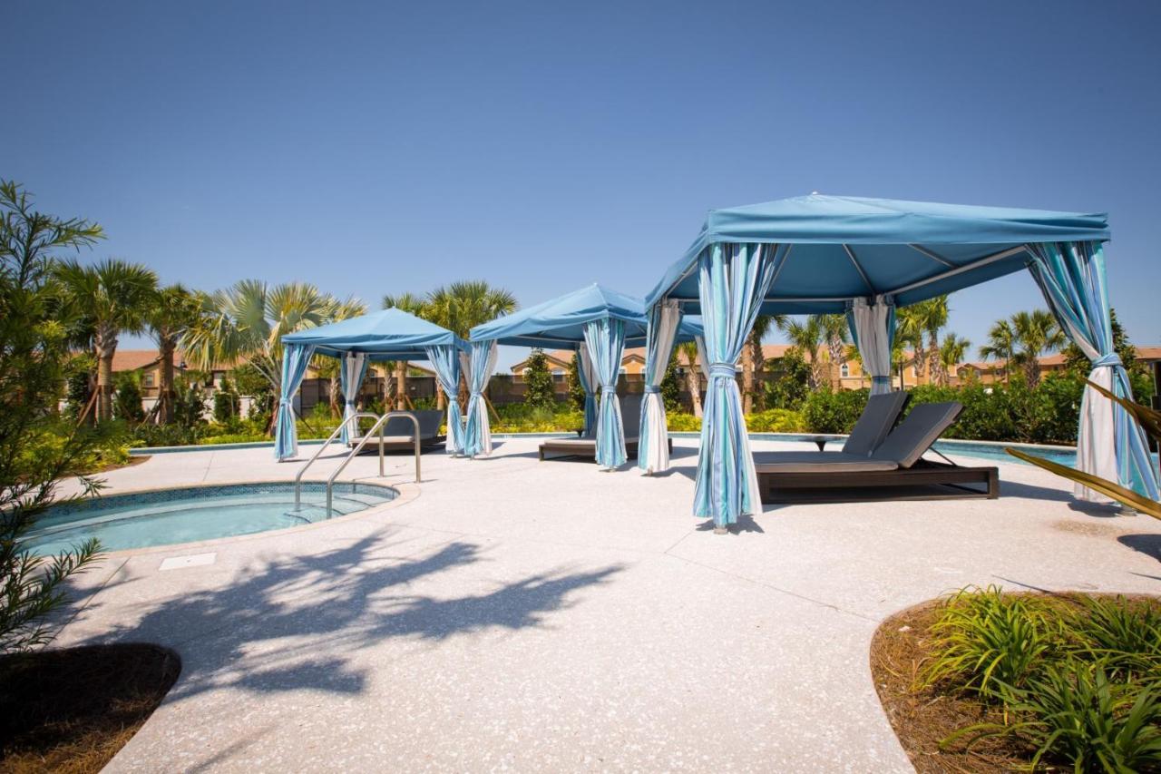 Villa W Private Pool Free Resort Access 키시미 외부 사진