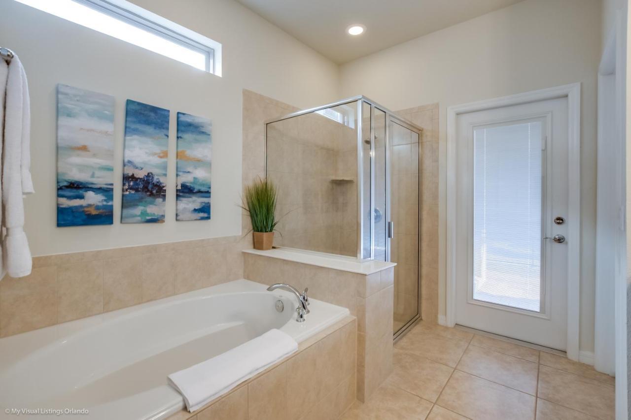 Villa W Private Pool Free Resort Access 키시미 외부 사진