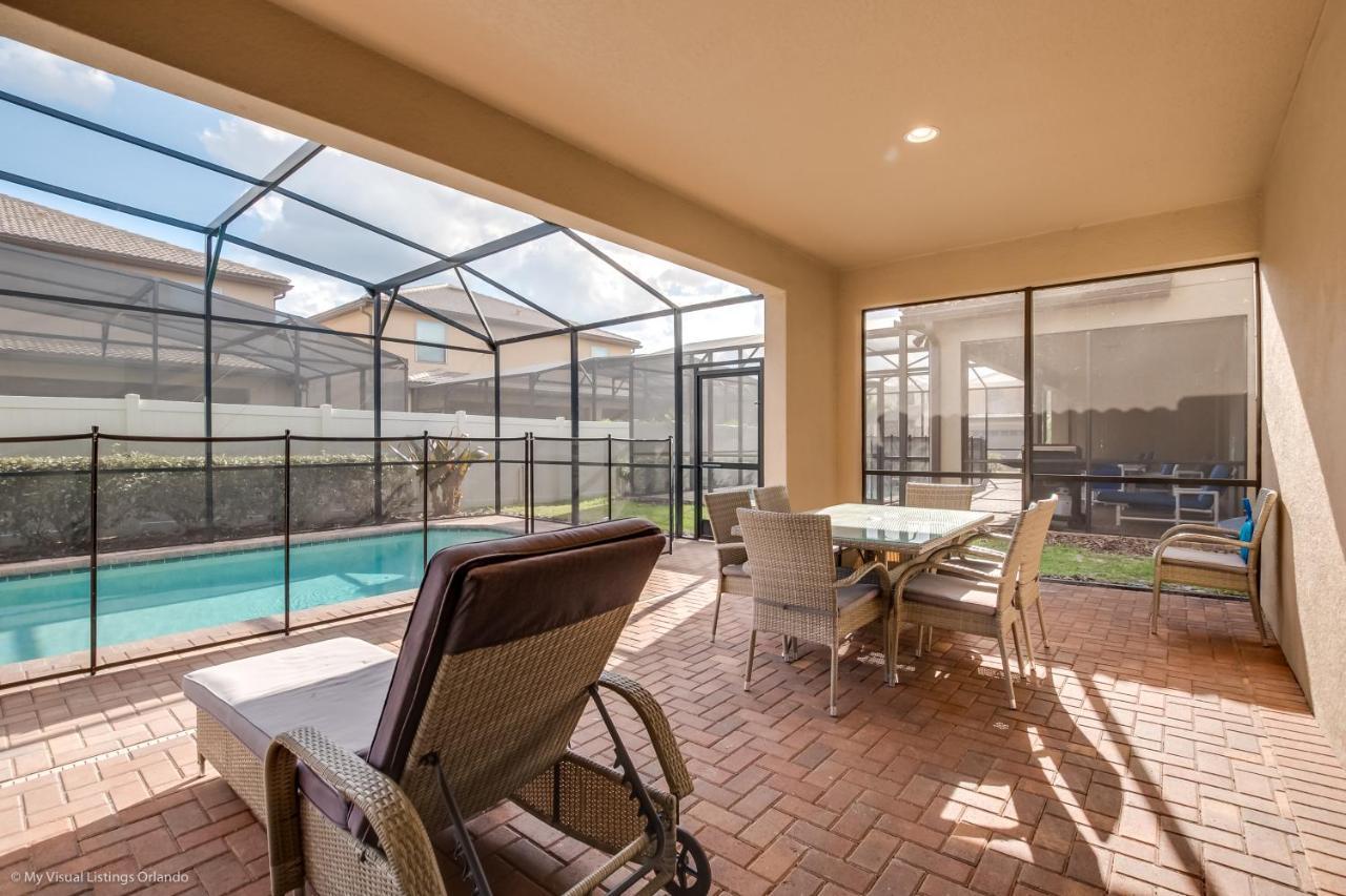 Villa W Private Pool Free Resort Access 키시미 외부 사진